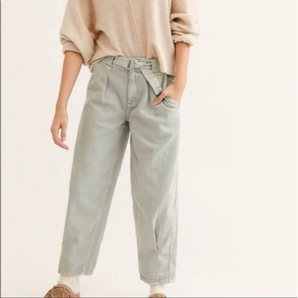 FREE PEOPLE Paloma High-Rise Slouchy Jeans Size 24 - Picture 1 of 9